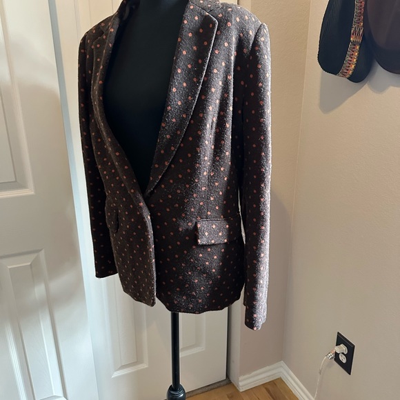 Wool like blazer w fashionable patches on sleeves - Picture 5 of 6